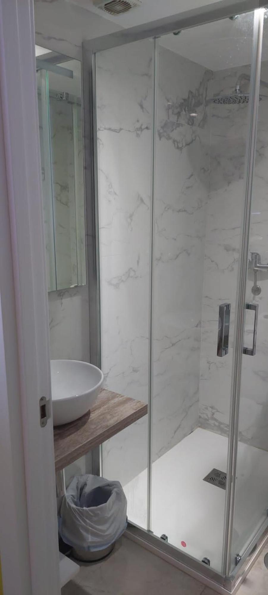 Hostal Ds Velilla de San Antonio Bagian luar foto