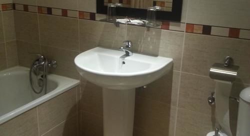Hostal Ds Velilla de San Antonio Bagian luar foto